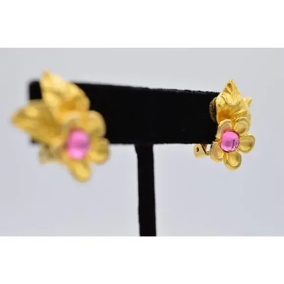 Givenchy Vintage Cabochon Flower Clip On Earrings Pink Brushed Gold Signed BinX